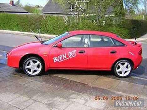 Mazda 323F BA *DøD* billede 2