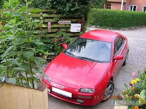 Mazda 323F BA *DøD* billede 5