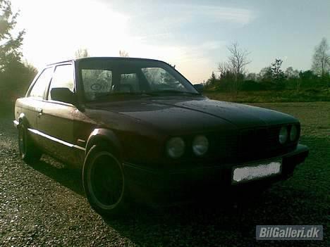 BMW E30  SOLGT billede 2
