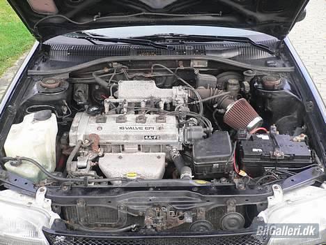 Toyota carina e billede 7