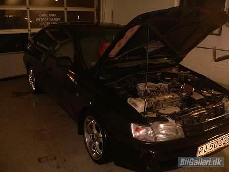 Toyota carina e billede 16