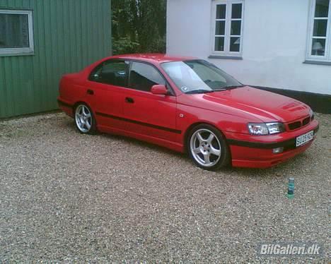 Toyota Carina E solgt billede 7