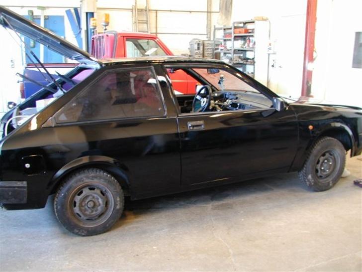 Nissan Cherry Turbo  - Ny malet billede 7