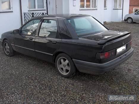 Ford Sierra 2,0 SOLGT billede 4