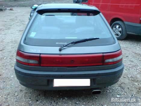 Mazda 323 BG solgt billede 5