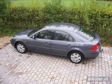 Ford Mondeo Trend billede 8