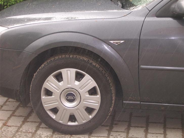 Ford Mondeo Trend billede 10