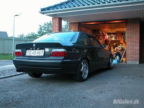 BMW 320i E36 Coupé (SOLGT) billede 11