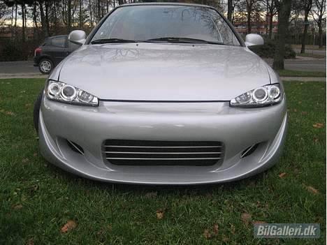 Honda Civic 1.6i V-Tec #Solgt# billede 2