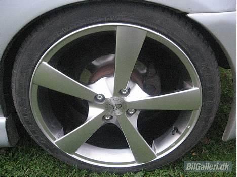 Honda Civic 1.6i V-Tec #Solgt# billede 4