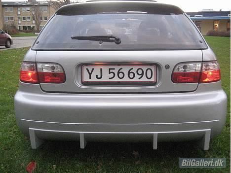 Honda Civic 1.6i V-Tec #Solgt# billede 5