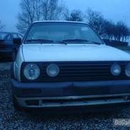 VW Golf 2 død ved kølle
