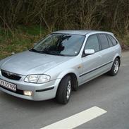 Mazda 323F BJ ( Solgt )