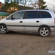 Opel Zafira 1,8 *SOLGT*