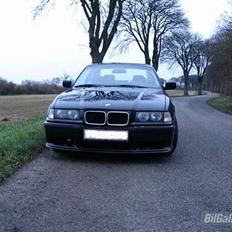 BMW e36 320i Coupe 