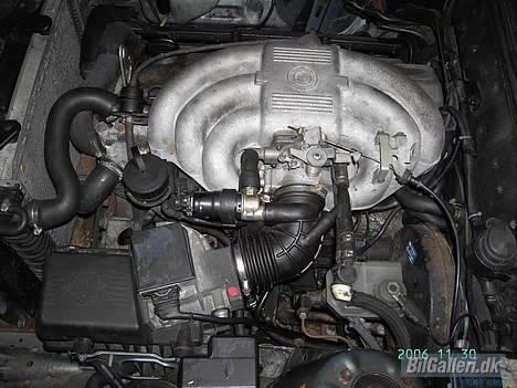 BMW E30 billede 4