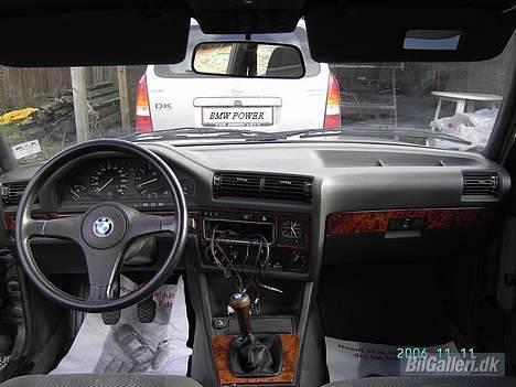 BMW E30 billede 8