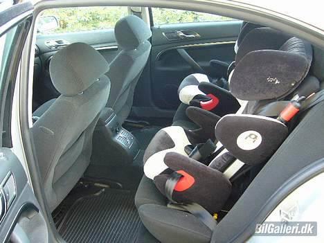 Skoda Superb (KongeSkoda) [SOLGT] - Recaro til ungerne.... hva ellers :-) billede 5