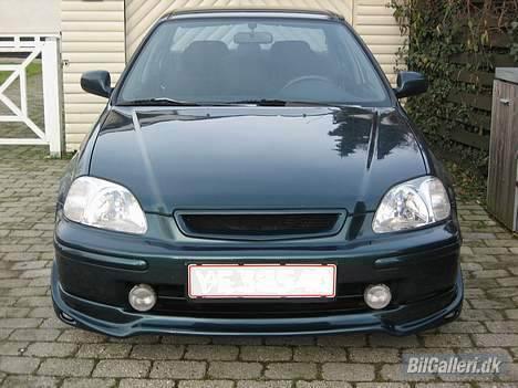 Honda civic 1,6 vti billede 8