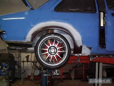 Opel Kadett C - Skulle lige se hvordan fælgene så ud på den, da inderskærm og skærmkant var lavet.HE HE billede 2