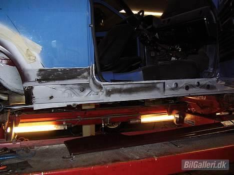 Opel Kadett C - Så var det gamle panel skåret af billede 6