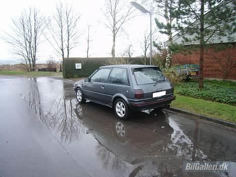 Toyota Starlet 1,5 Skrottet billede 6