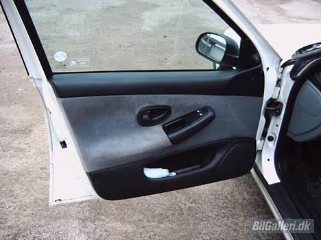 Peugeot 406 billede 10