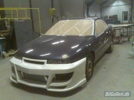 Opel calibra turbo 4x4 (før) - Her står den jo inde ved maleren billede 18
