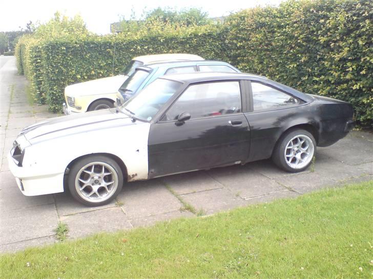Opel Manta B Væk billede 5