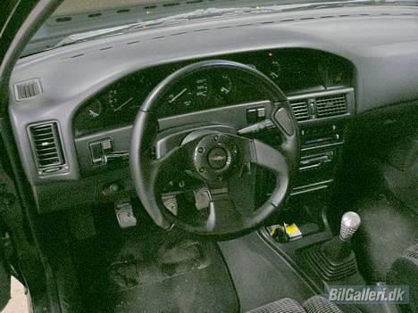 Toyota Corolla Gt-i G/B 19 SOLGT - Rattet, Pedalerne og gearknoppen.. billede 3