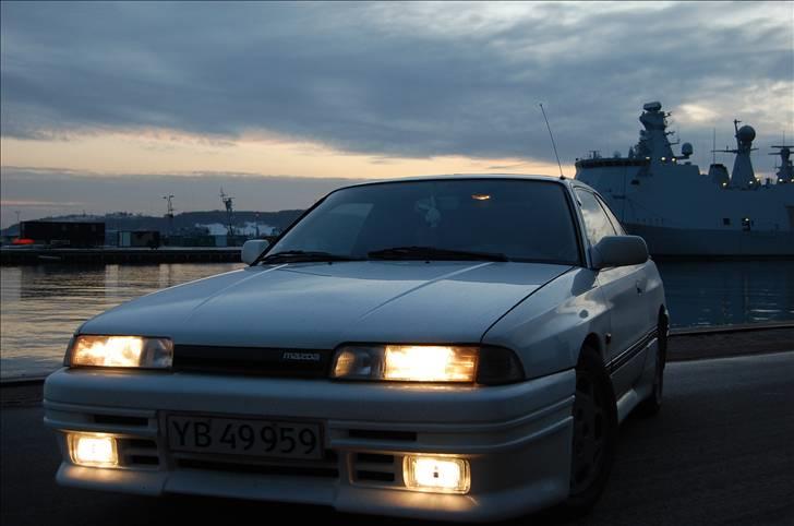 Mazda 626 Coupé billede 6