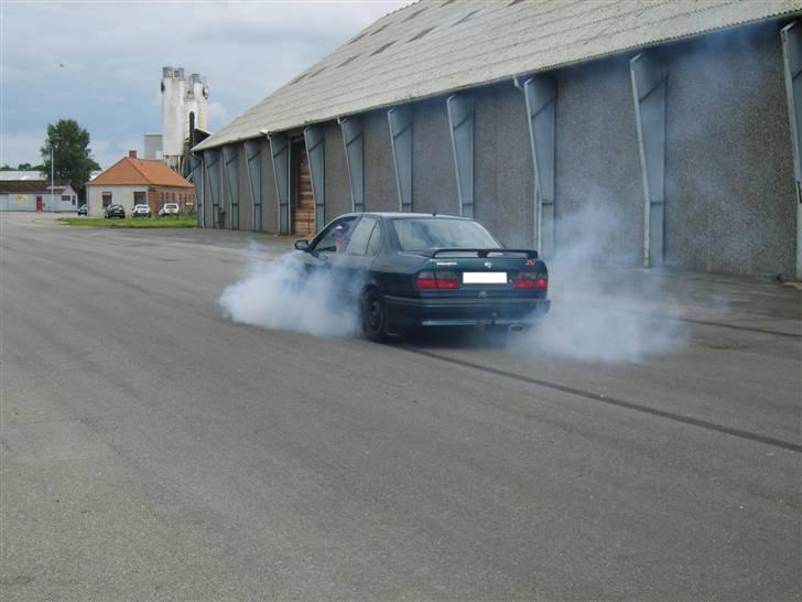 Nissan primera SRi *SOLGT* billede 20