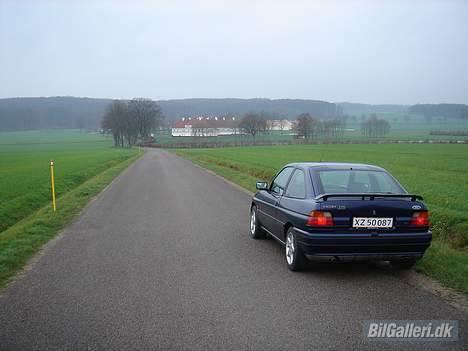 Ford Escort RS 2000 -solgt- billede 10