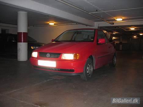 VW Polo SOLGT! billede 2