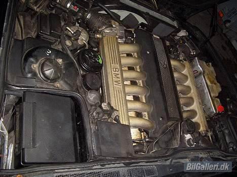 BMW 750IL v12 - V12 5 liter. billede 5