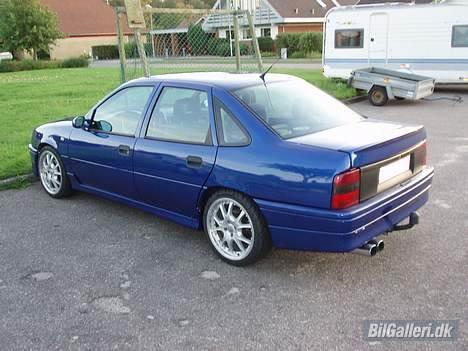 Opel vectra A (SOLGT) billede 9