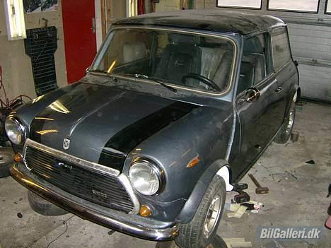 Austin-Morris Mini 1098  Desvære solgt - ´som den står nu D 18/12 06 billede 1