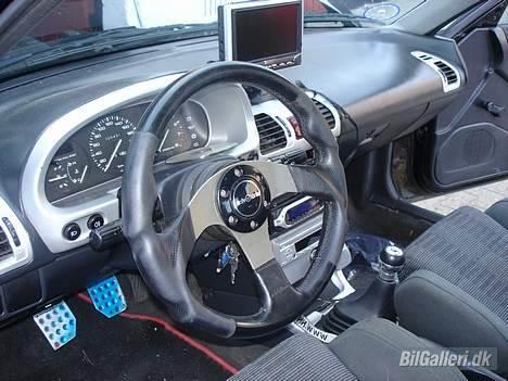 Mazda 323 f gt Solgt billede 7