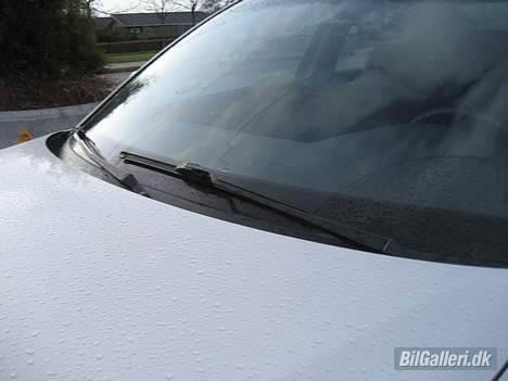 VW Passatàn SOLGT - Silencio-viskerblade - en lille detalje..... billede 11