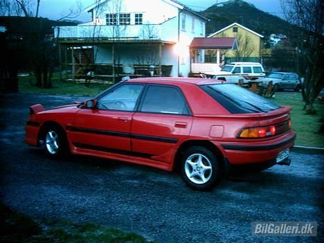 Mazda 323F GLX 1.8 16v billede 4