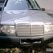 Mercedes Benz w124 300TE