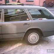 Mercedes Benz w124 300TE