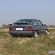 Ford Escort CLX  * SOGLT*