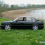 BMW 320i/325i solgt