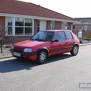 Peugeot 205 1,6 Gti