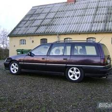 Opel omega A stc.