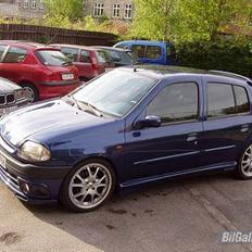Renault clio