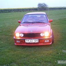 BMW 324 TD