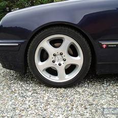 Mercedes Benz E 220 Avantgarde