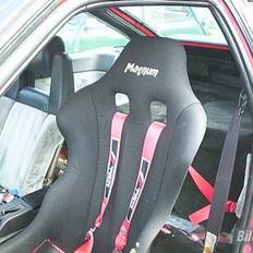 Toyota AE86 *Hugget op*